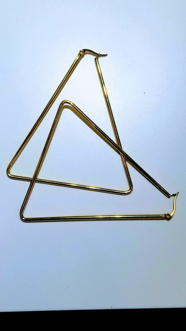 Triangle Hoop